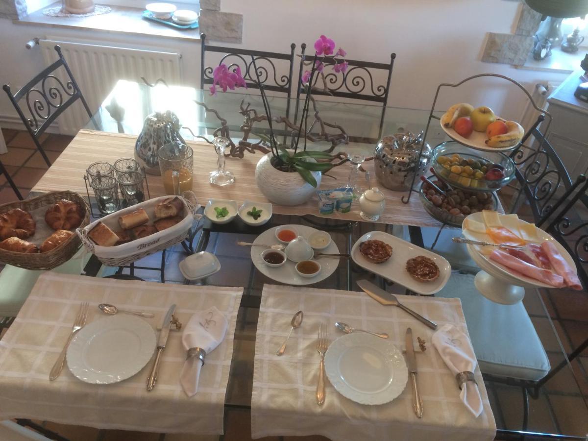 Le Coup De Coeur Bed & Breakfast Coincy Ngoại thất bức ảnh